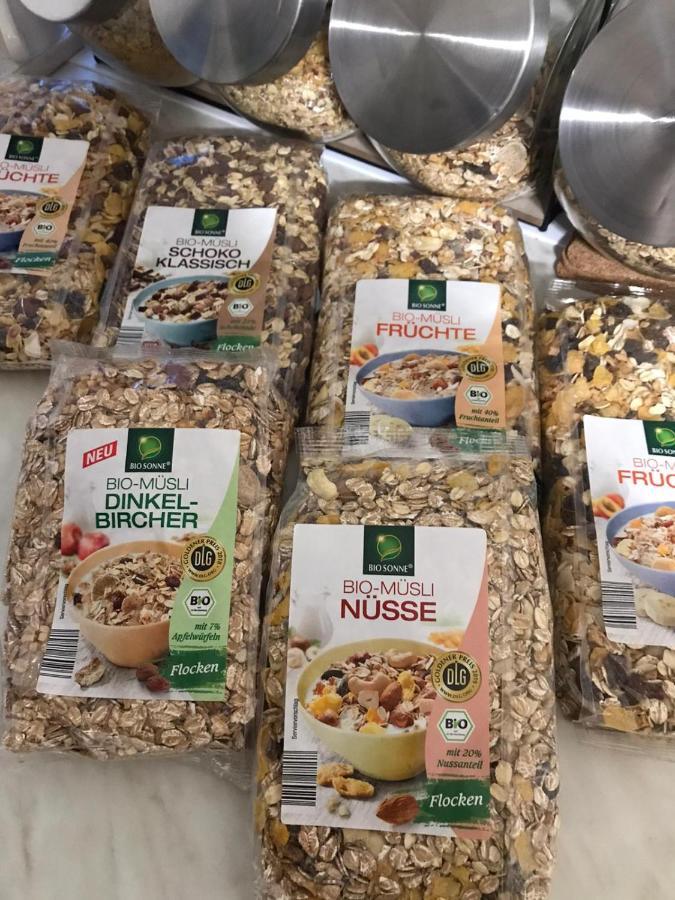 New Mitte Free Snack Hot Tea And Coffee Berlijn