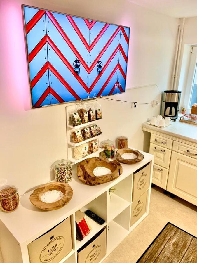 New Mitte Free Snack Hot Tea And Coffee Hostel *